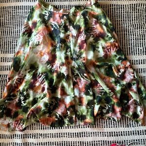Live 4 truth size XL green and orange chiffon midi skirt button front